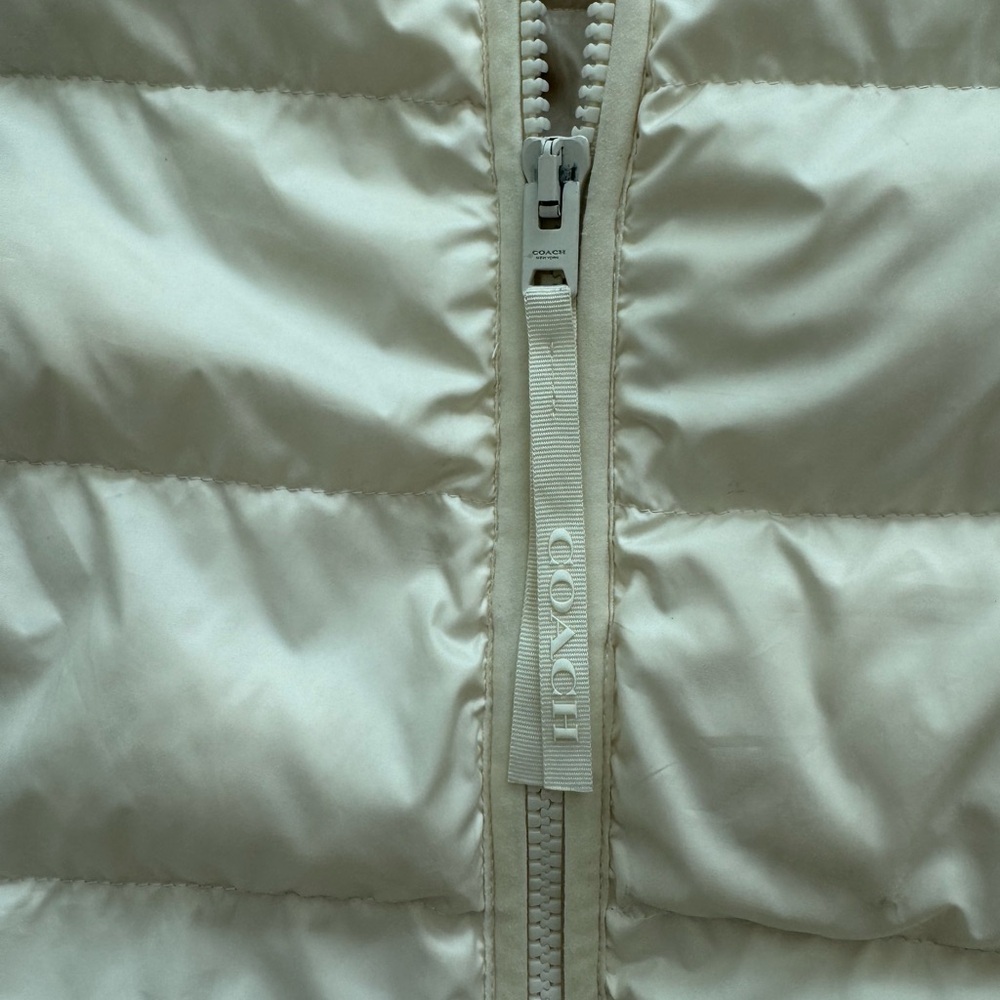 Coach Women's Off-White Hooded Puffer Jacket - Picture 3 of 15